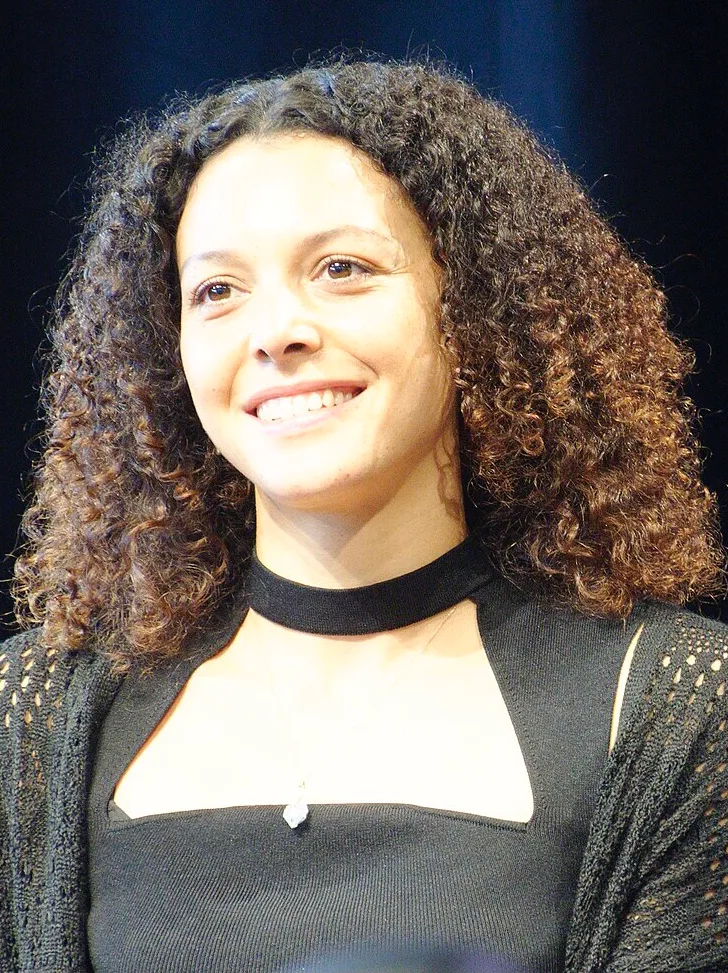 Mecia Simson